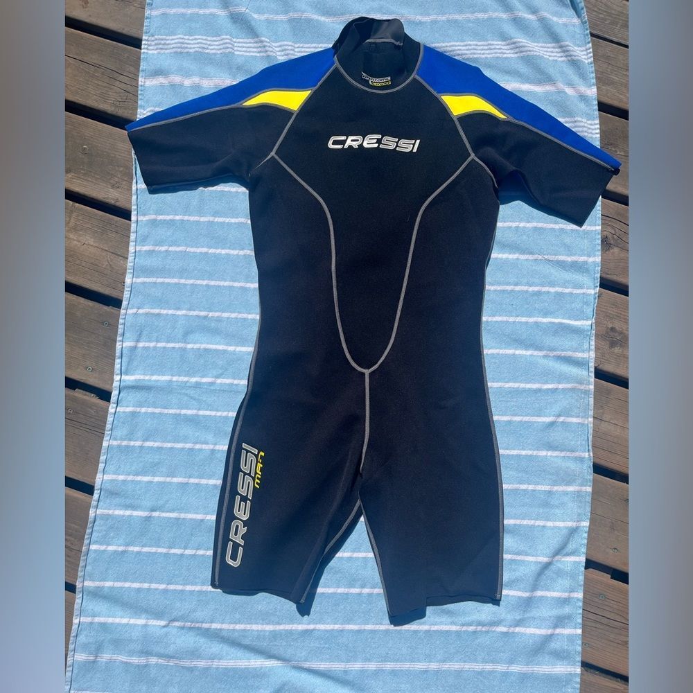 Cressi shorty men’s wetsuit.
